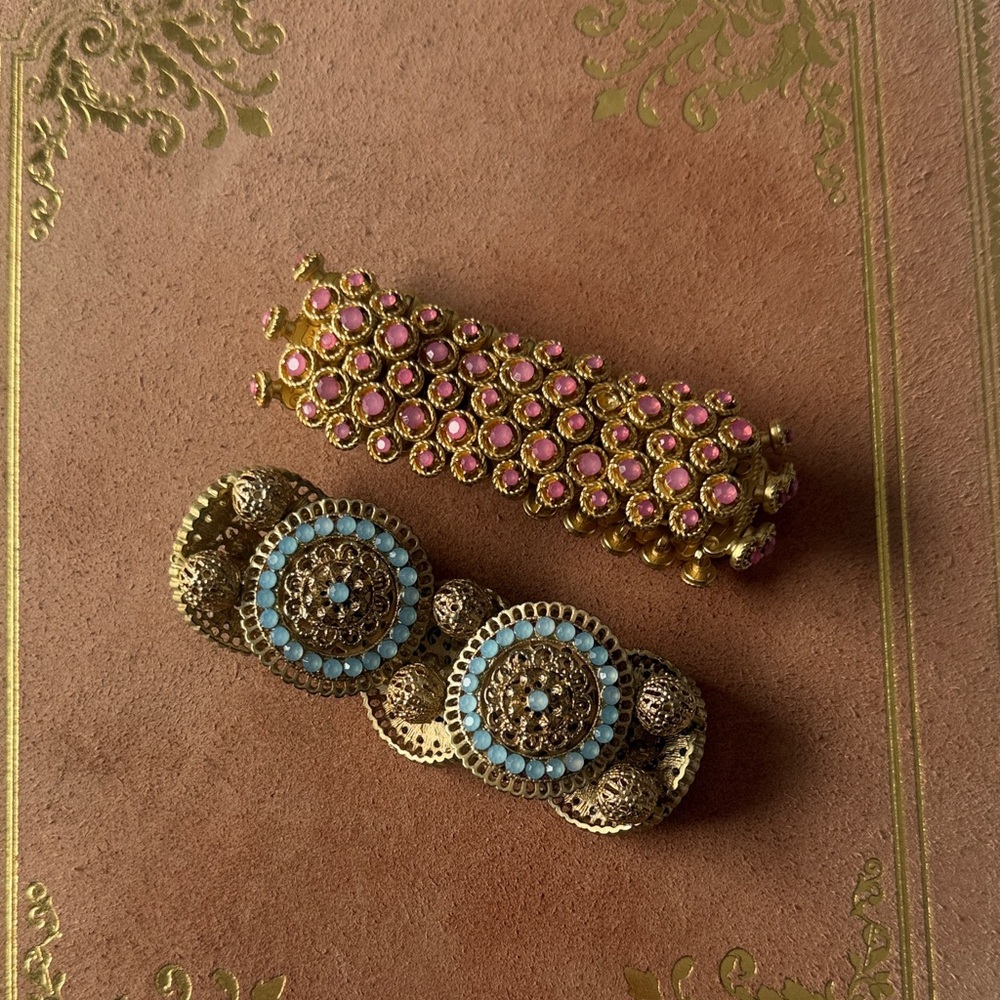 Set of 2 Bracelets